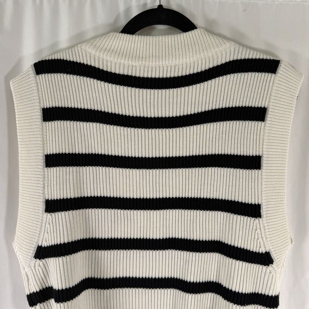 English Factory Vest Women's Medium White Black Striped Knit Vneck Pullover - Picture 9 of 10